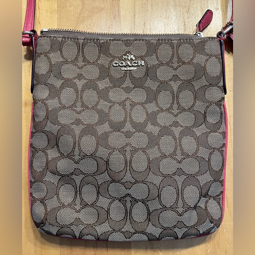 Coach Messenger Crossbody Signature Bag Tan/Pink